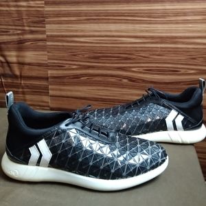 Kicko Optic Lightweight Running Shoes Sz 10.5